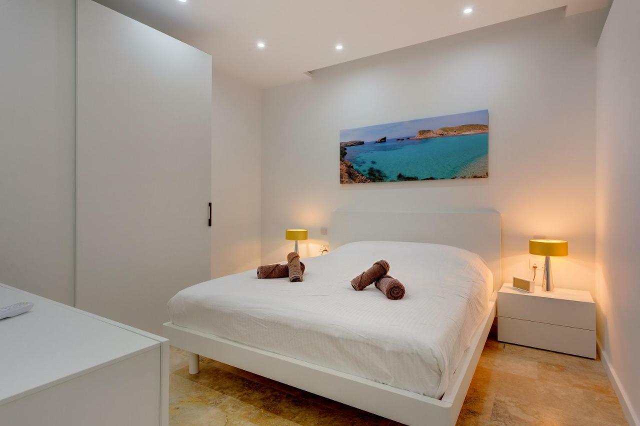 Modern 2 Bedroom Apartment In St Julians Saint Julian's Exterior photo